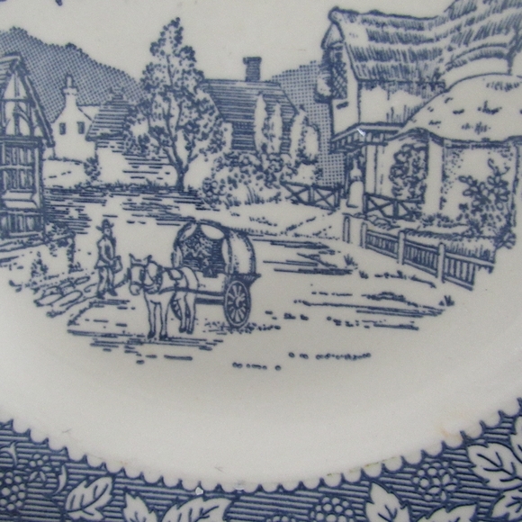 Homer Laughlin Blue Shakespeare Country Plate. - Picture 2 of 10